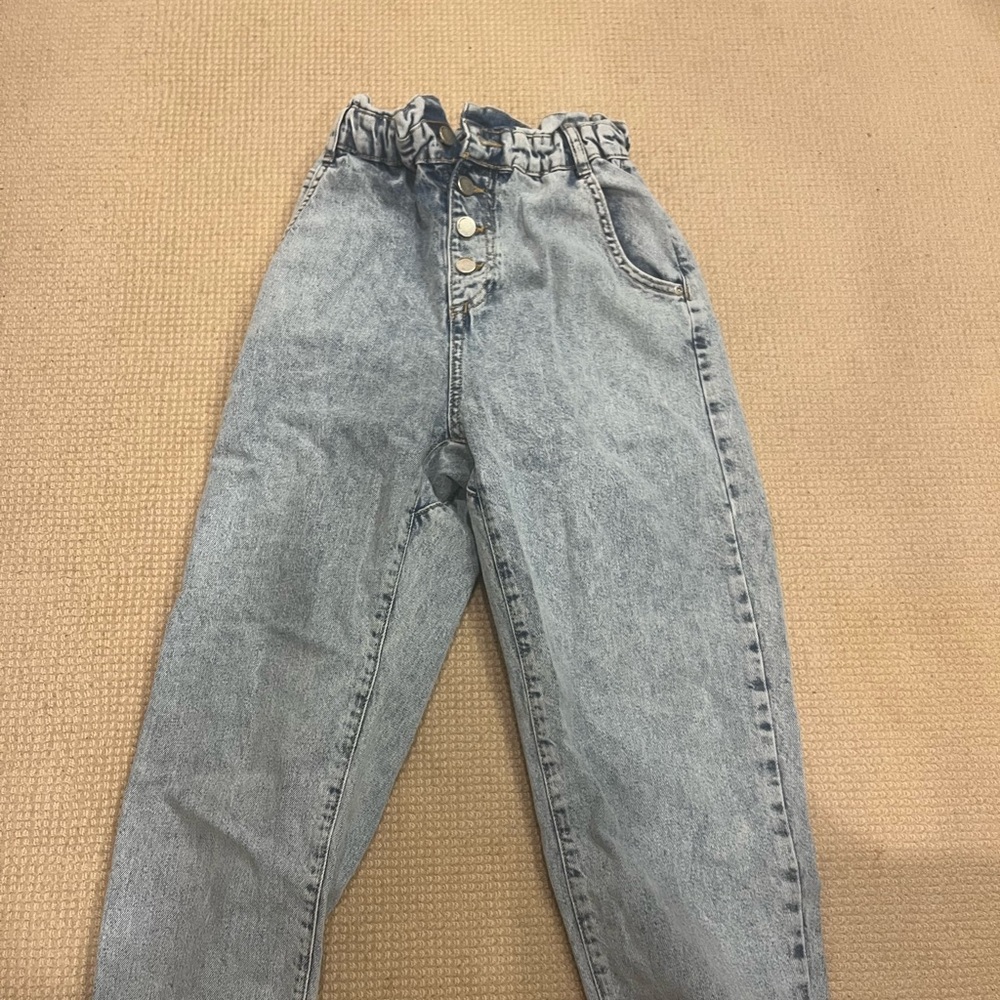 HIGH RISE - BAGGY PAPERBAG - TAPERED LEG - ANKLE-GRAZER - RIGID